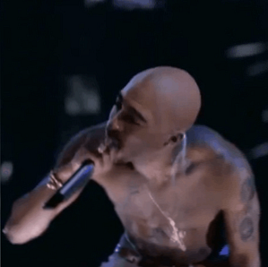 The Tech Behind The Tupac Hologram & How it Could Rock The World [MakeUseOf Explains]